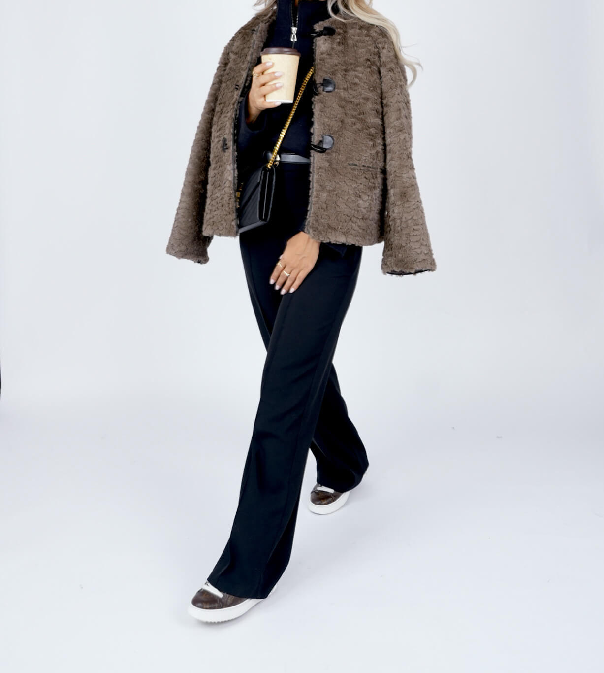 coat barf  brown