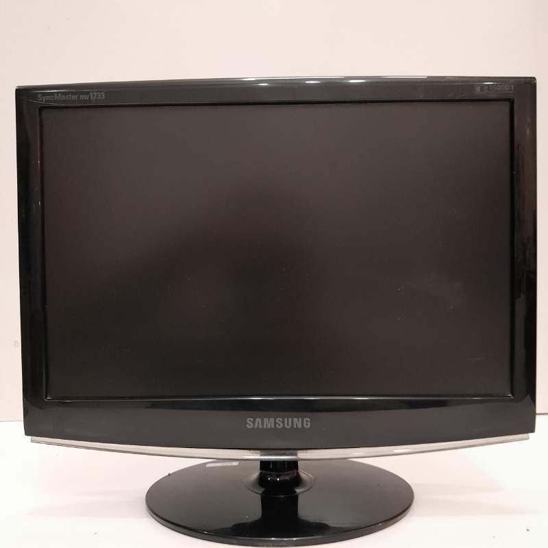 مانیتور استوک سامسونگ مدل sync masterNW1733 سایز 17 اینچ