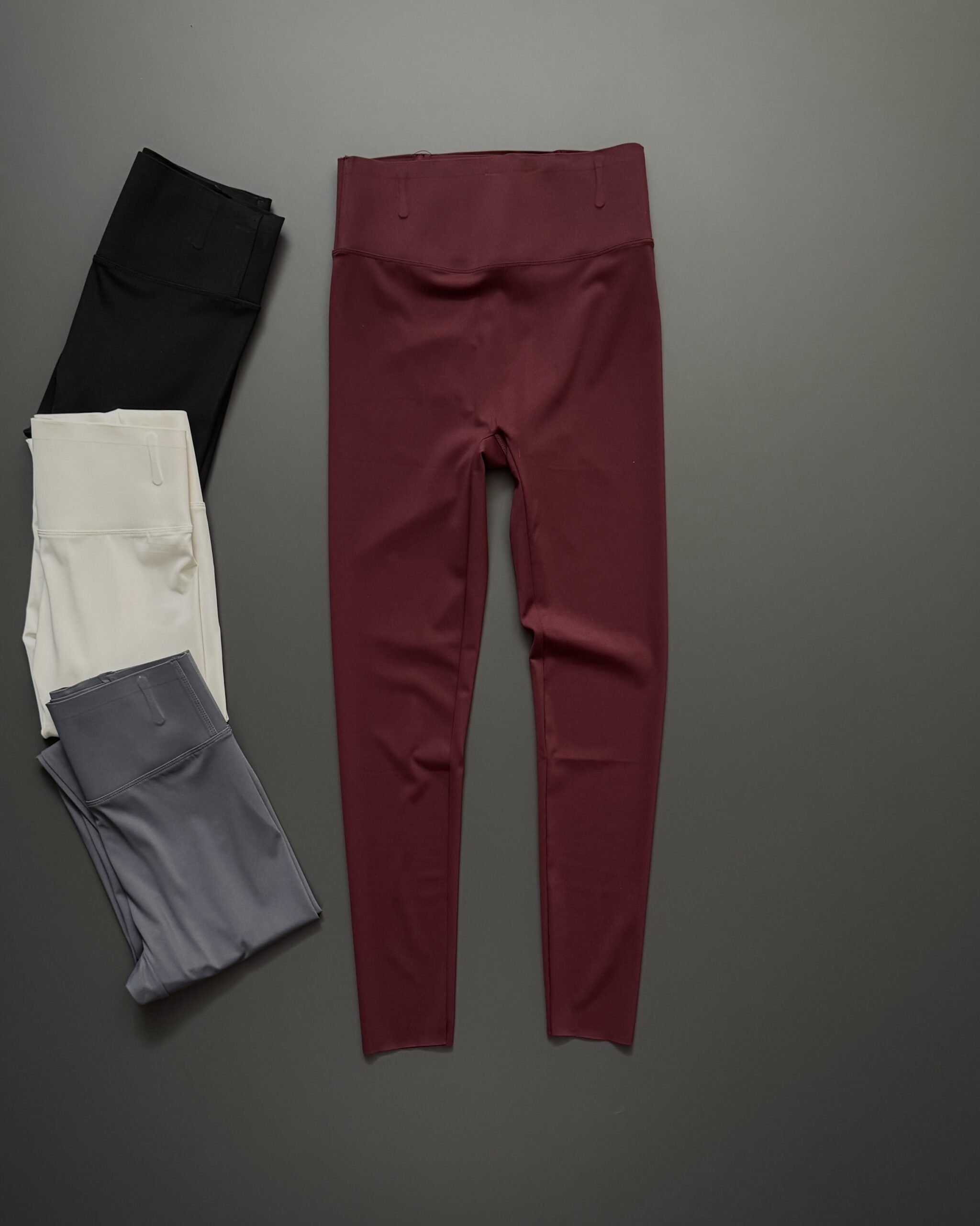 لگ اویشو (oysho legging)