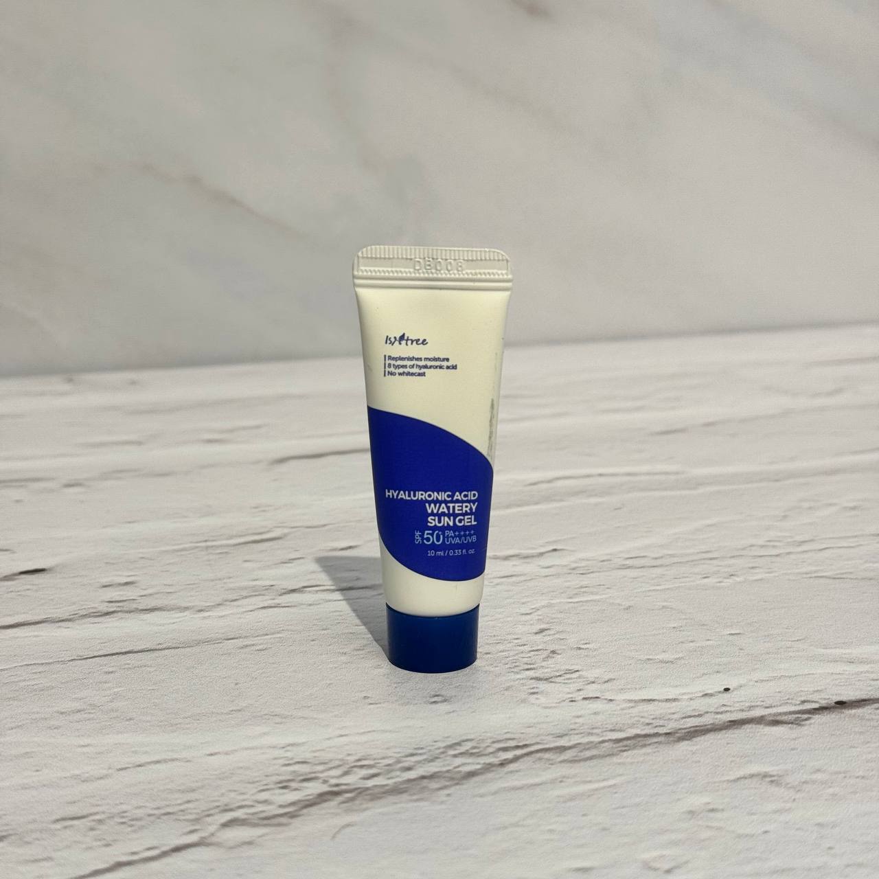 ژل کرم ضد آفتاب هیالورونیک اسید ایزنتری ۱۰ میل ISNTREE Hyaluronic Acid Watery Sun Gel Mini