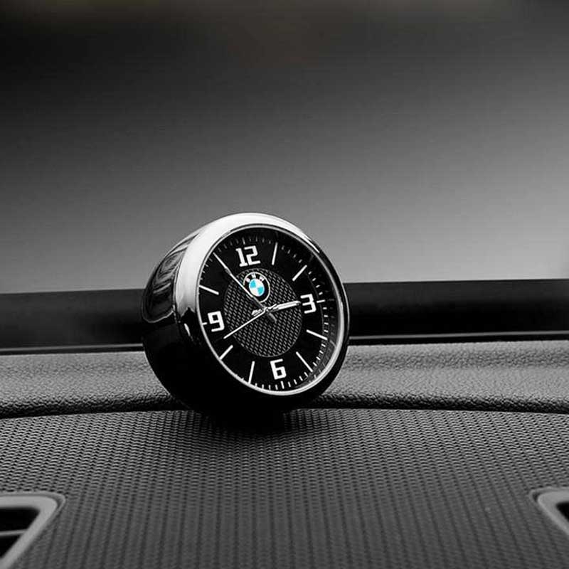 ساعت آنالوگ طرح BMW