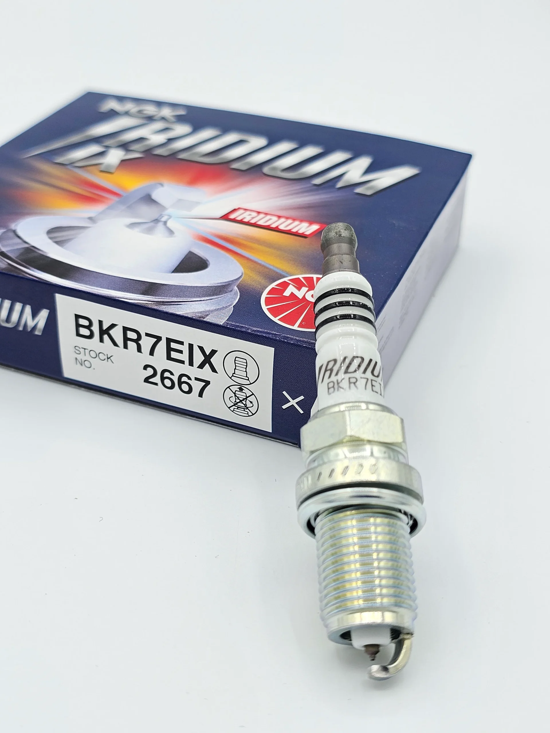 شمع سوزنی پایه کوتاه ایریدیم انجیکا BKR7EIX-2667