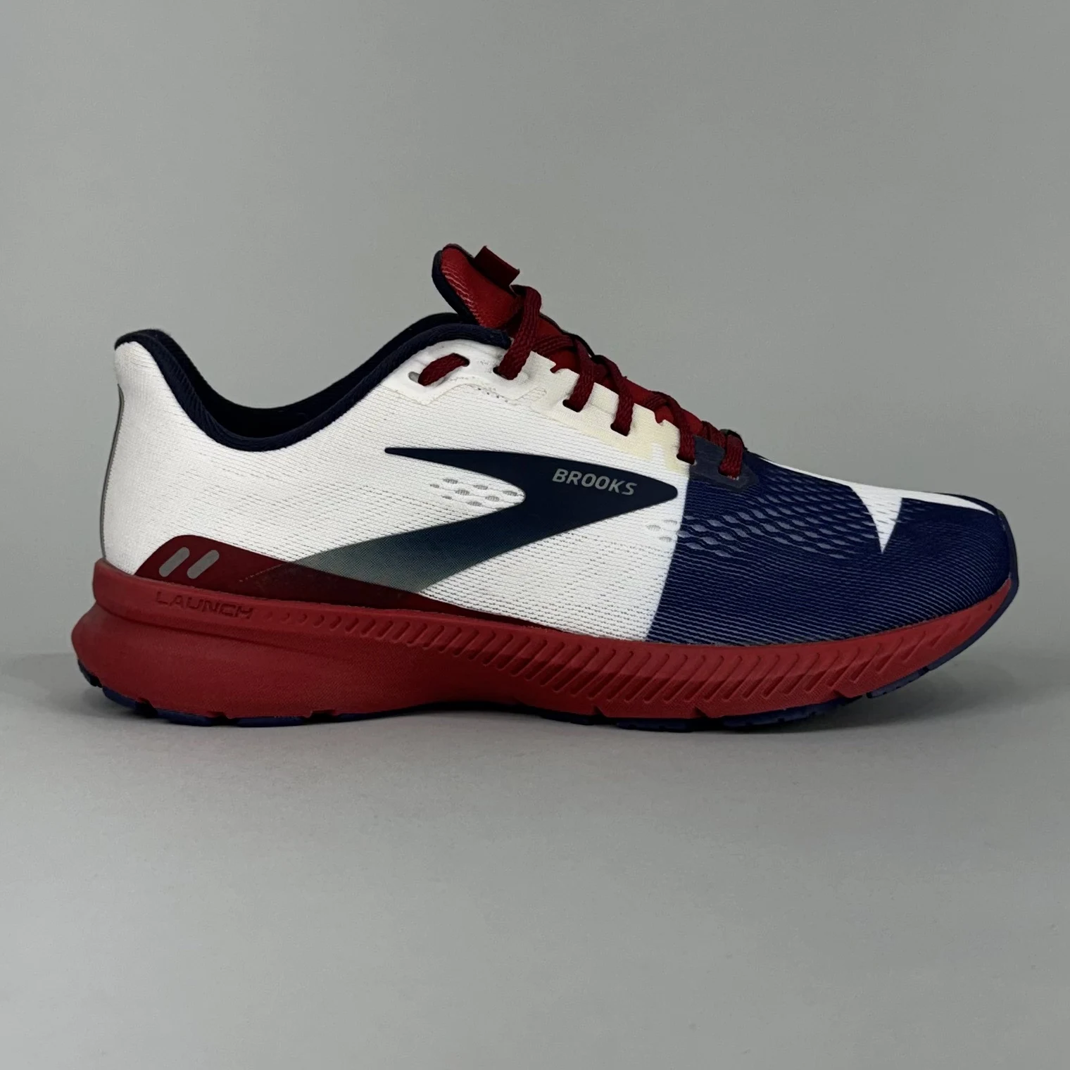 بروکس لانچ BROOKS LAUNCH 8 مدل SAMPLE