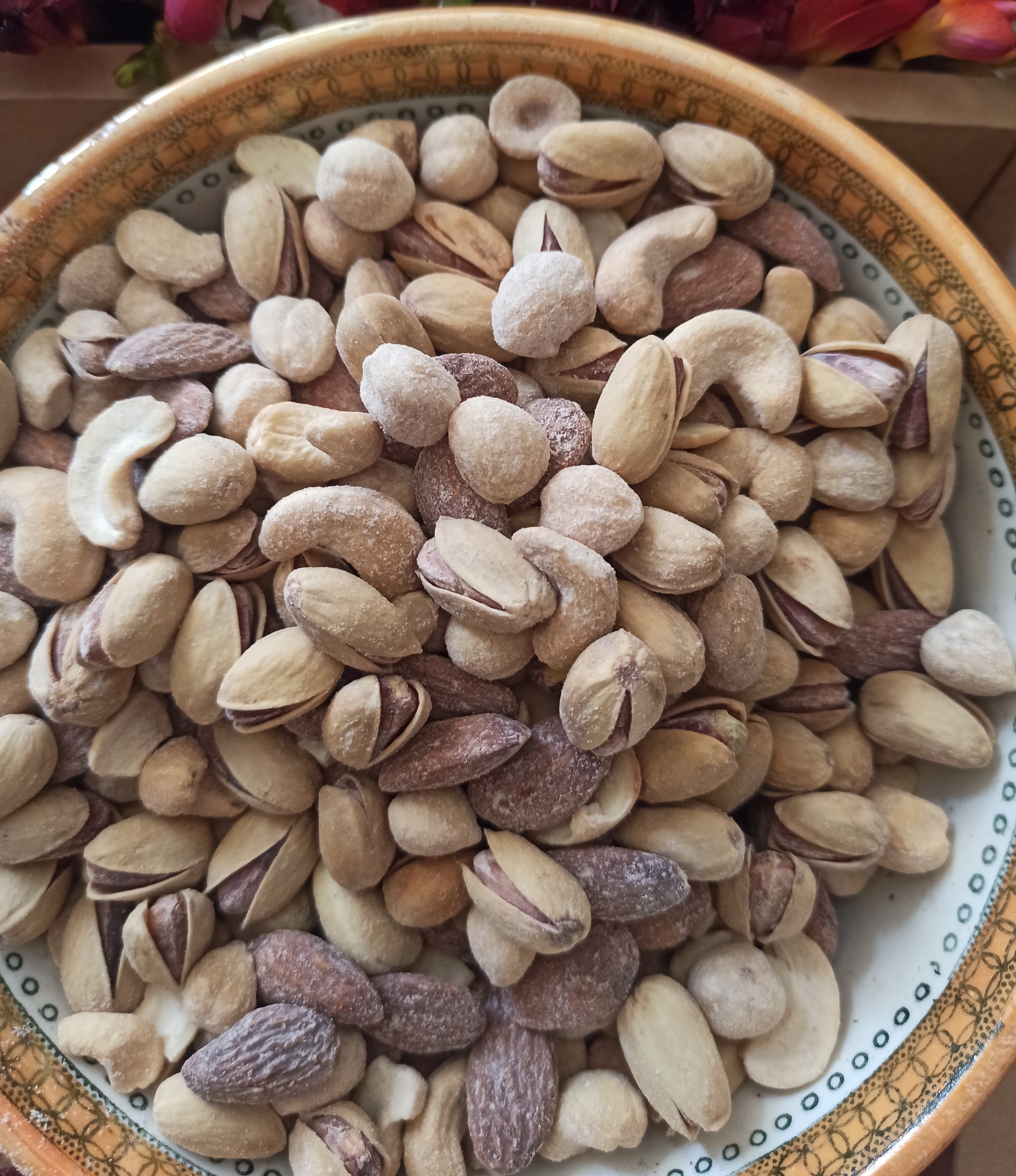 آجیل درباری چهار مغز بوداده اعلا-۳ کیلوگرم