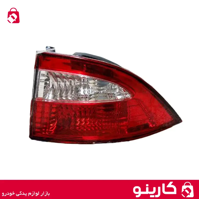 چراغ خطر عقب راست سمند LX روی گلگیر فن آوران