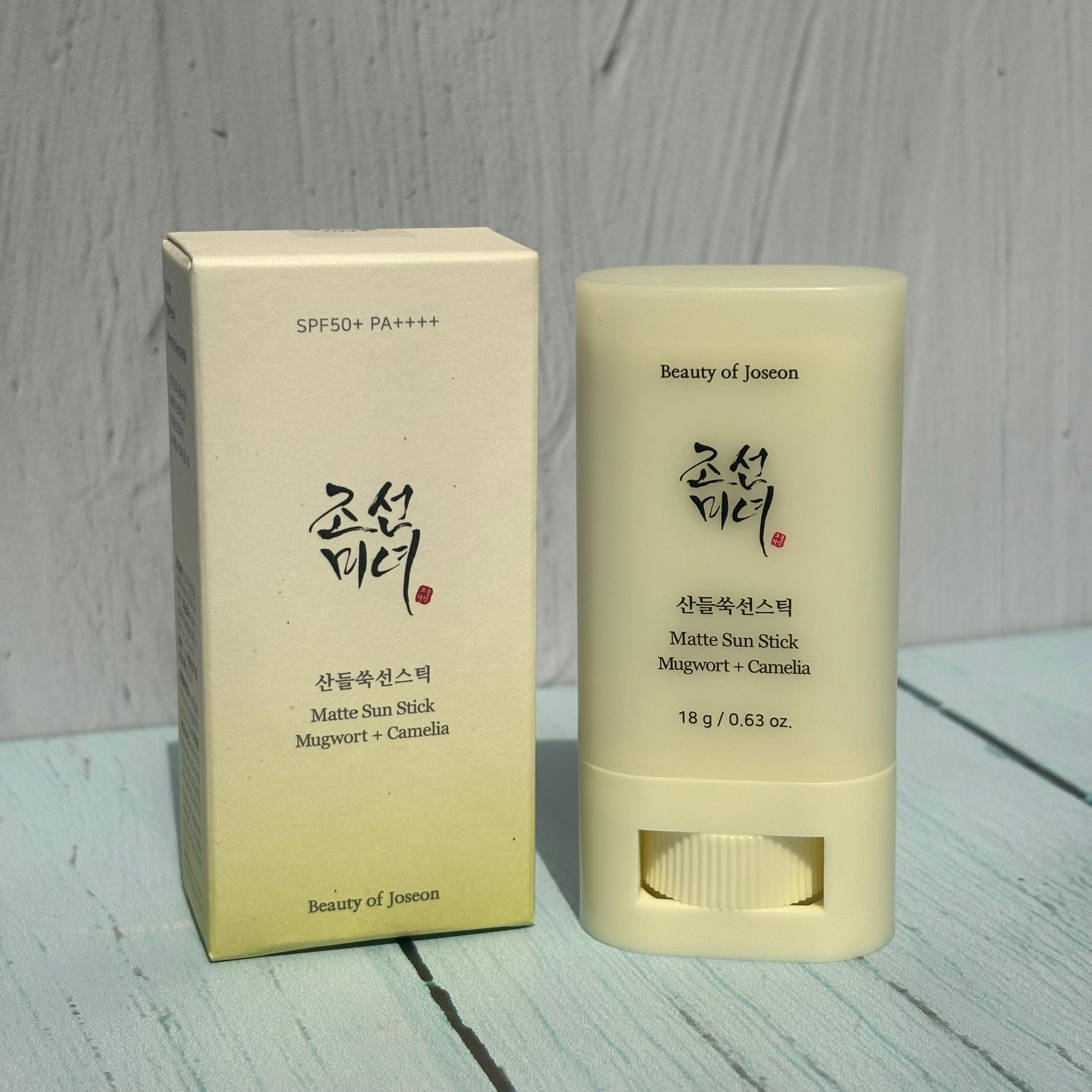 ضد آفتاب استیکی مات کننده بیوتی آف جوسان 18 گرمی  Beauty Of Joseon Matte Sun Stick Mugwort+Camelia SPF 50+ PA++++