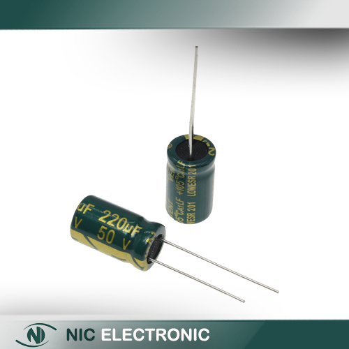 خازن الکترولیتی 220UF50V-10X13-105C-GREEN
