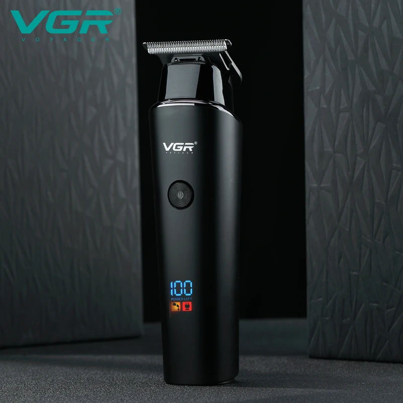 ماشین اصلاح موی سر و صورت وی جی آر مدل 937 با طراحی ارگونومیک، نمایشگر دیجیتال، باتری 2000 میلی‌آمپر ساعت، شارژ USB و سه شانه قابل تنظیم برای اصلاح دقیق و چند حالته