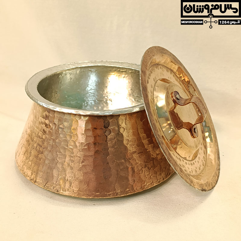 دیگچه مسی دستساز سایز 2 مدل غازان