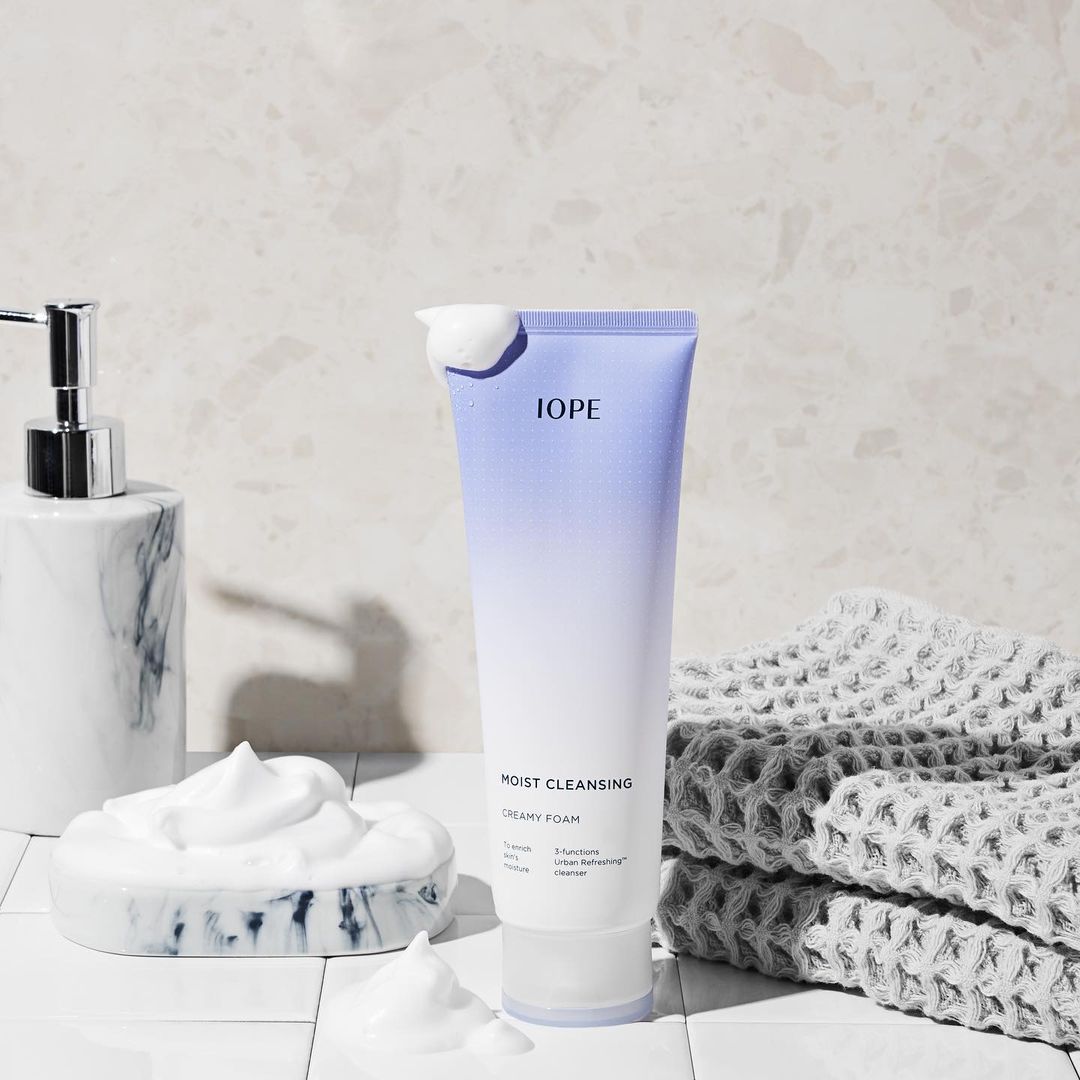 فوم مرطوب کننده ایوپه <br>IOPE moist cleansing whipping foam