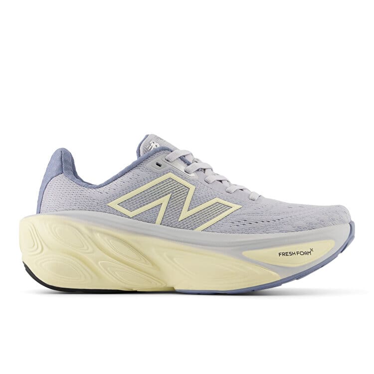 کتونی نیو بالانس New Balance More V۵ اورجینال