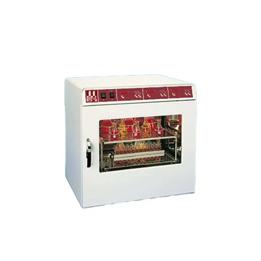انکوباتور شیکر دار
