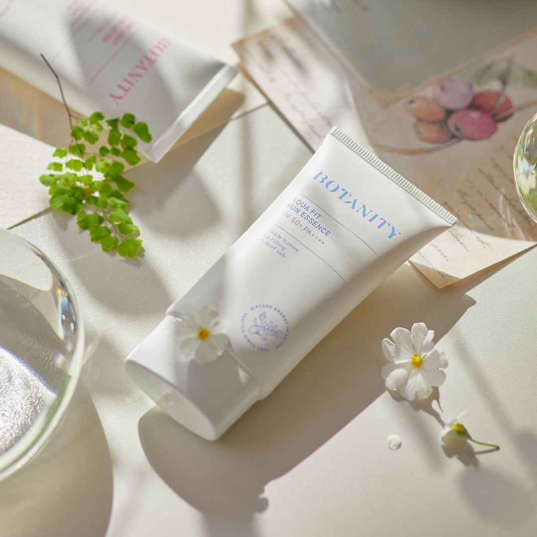 ضد افتاب آکوا فیت اسنس بوتانیتی<BR>BOTANITY Aqua Fit Sun Essence