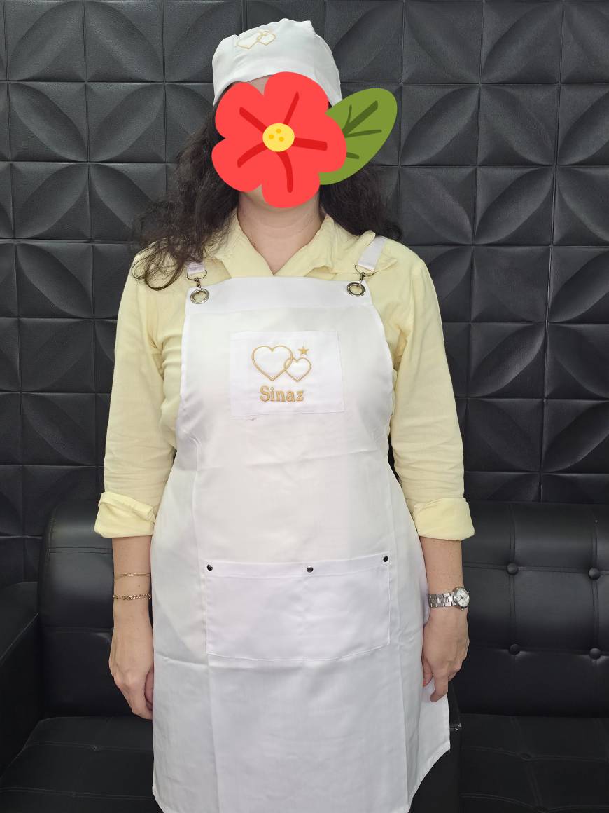 پیش بند کلاه دار رنگ سفید
