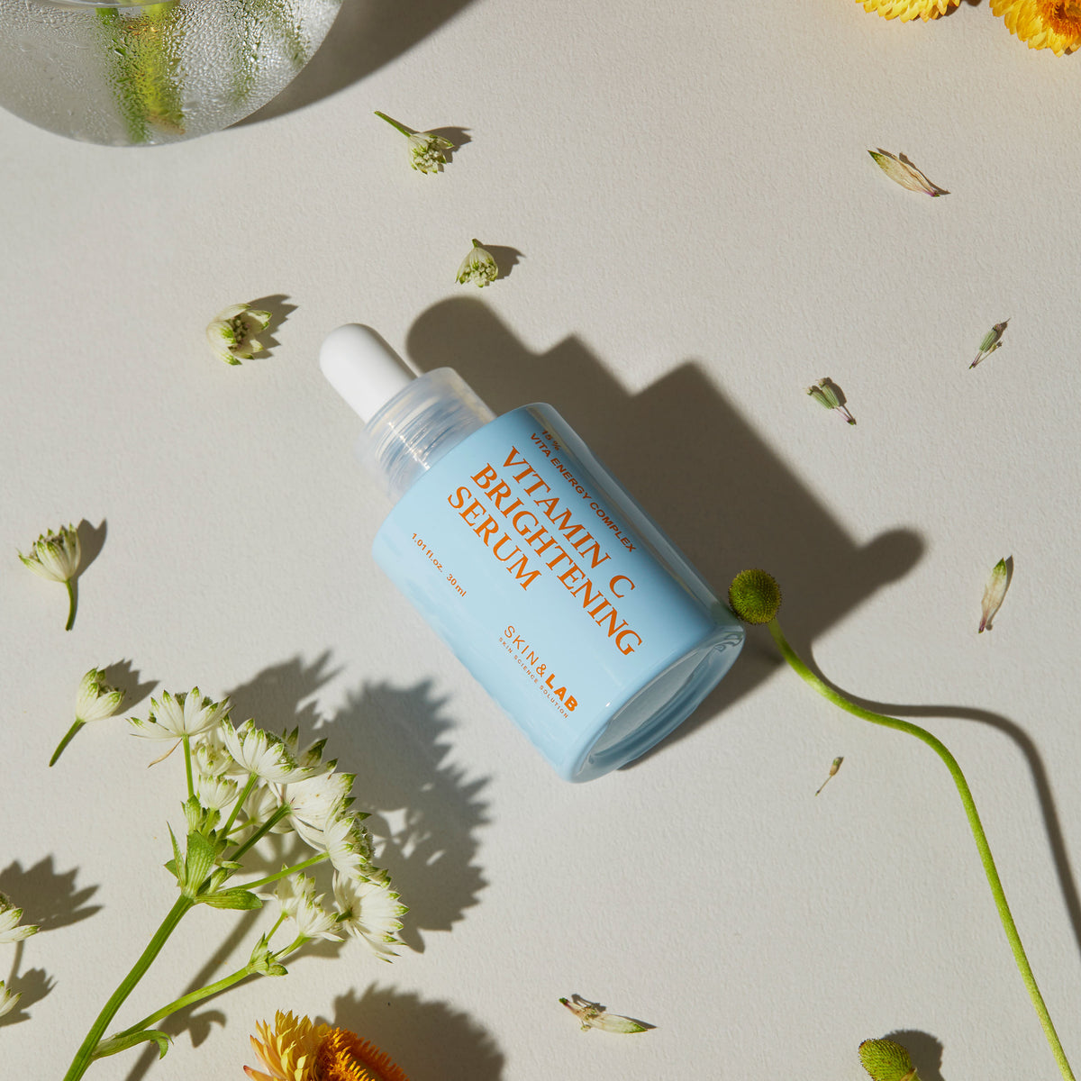 سرم ویتامین سی اسکین لب
