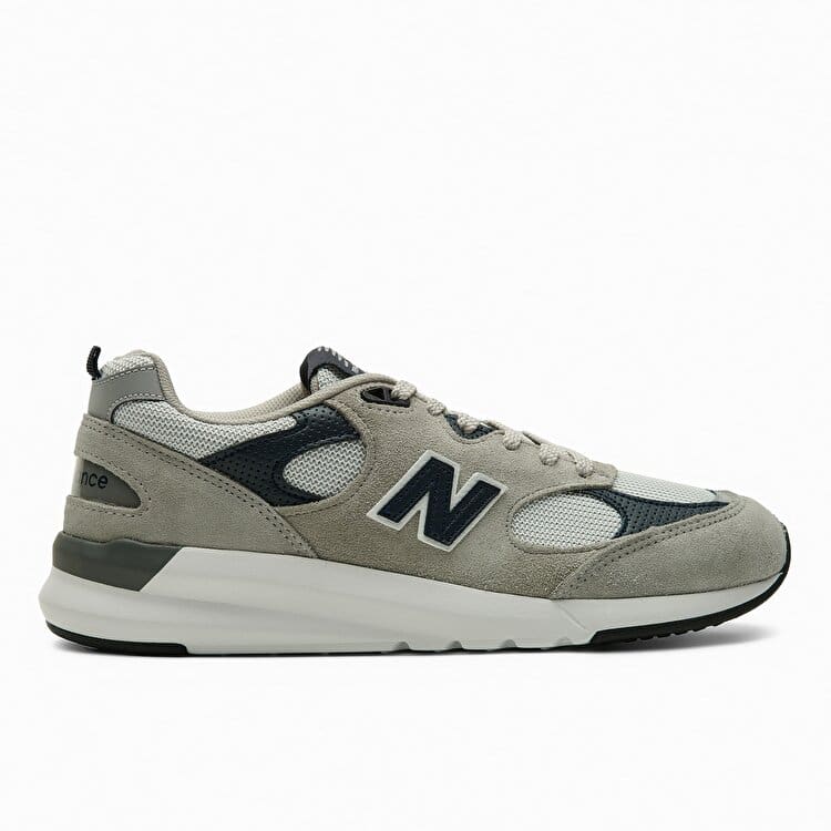 کتونی نیو بالانس New Balance ۱۰۹ اورجینال