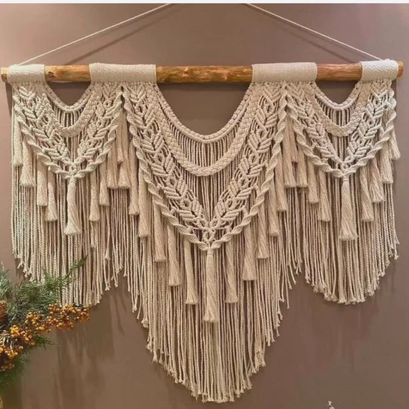 دیوارکوب مکرومه بزرگ و جذاب گالری گره باف برند ریسمونک و رنگ دلخواه