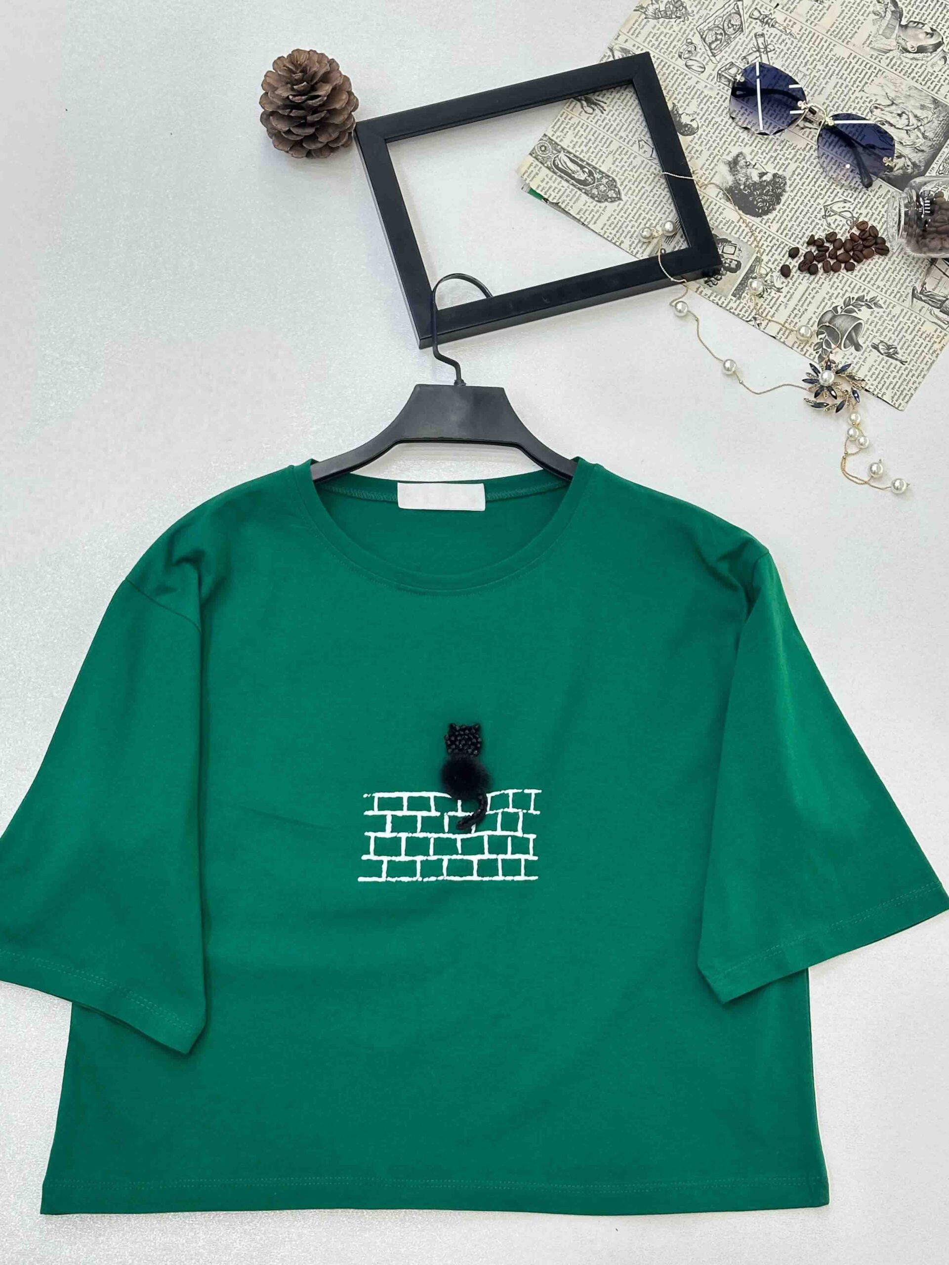 تیشرت گربه رو دیوار-7789
