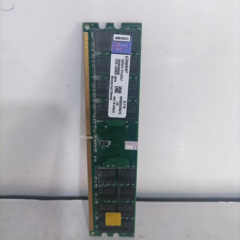 یک عدد رم 2 گیگ DDR2 KingStone
