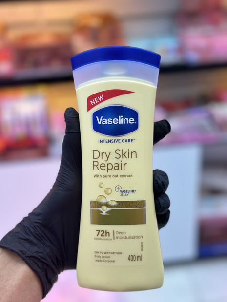 لوسیون بدن مدل Dry Skin Repair حجم ۴۰۰ میلیلیتر