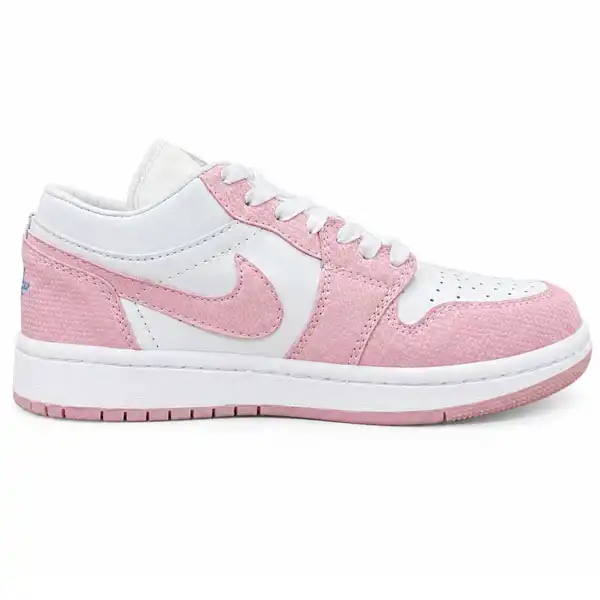 کفش و کتانی زنانه Nike Air jordan 1