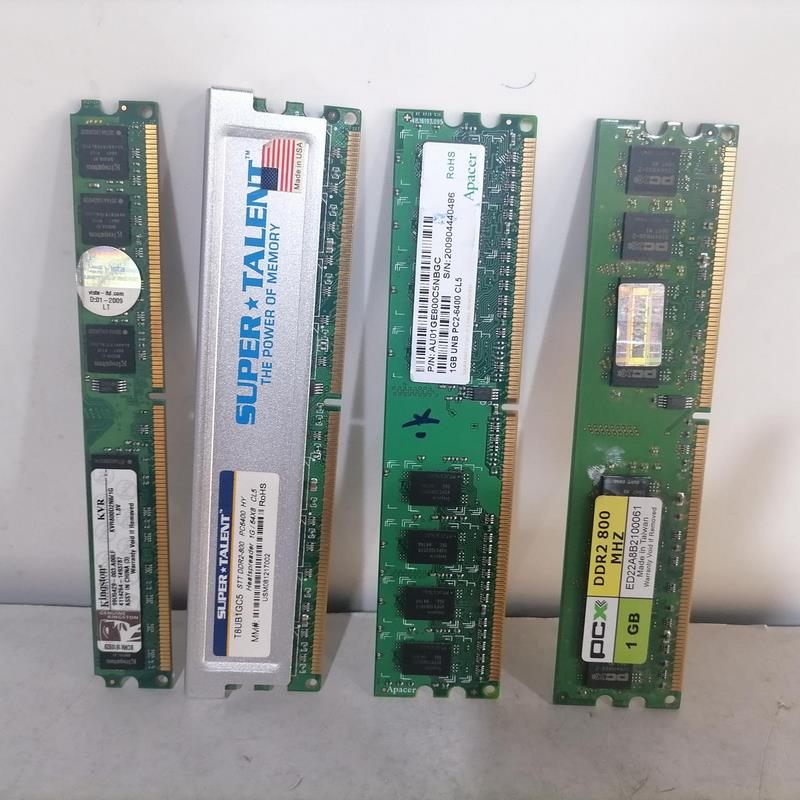 4 عدد رم 1 گیگ DDR2 در برند های مختلف-استوک