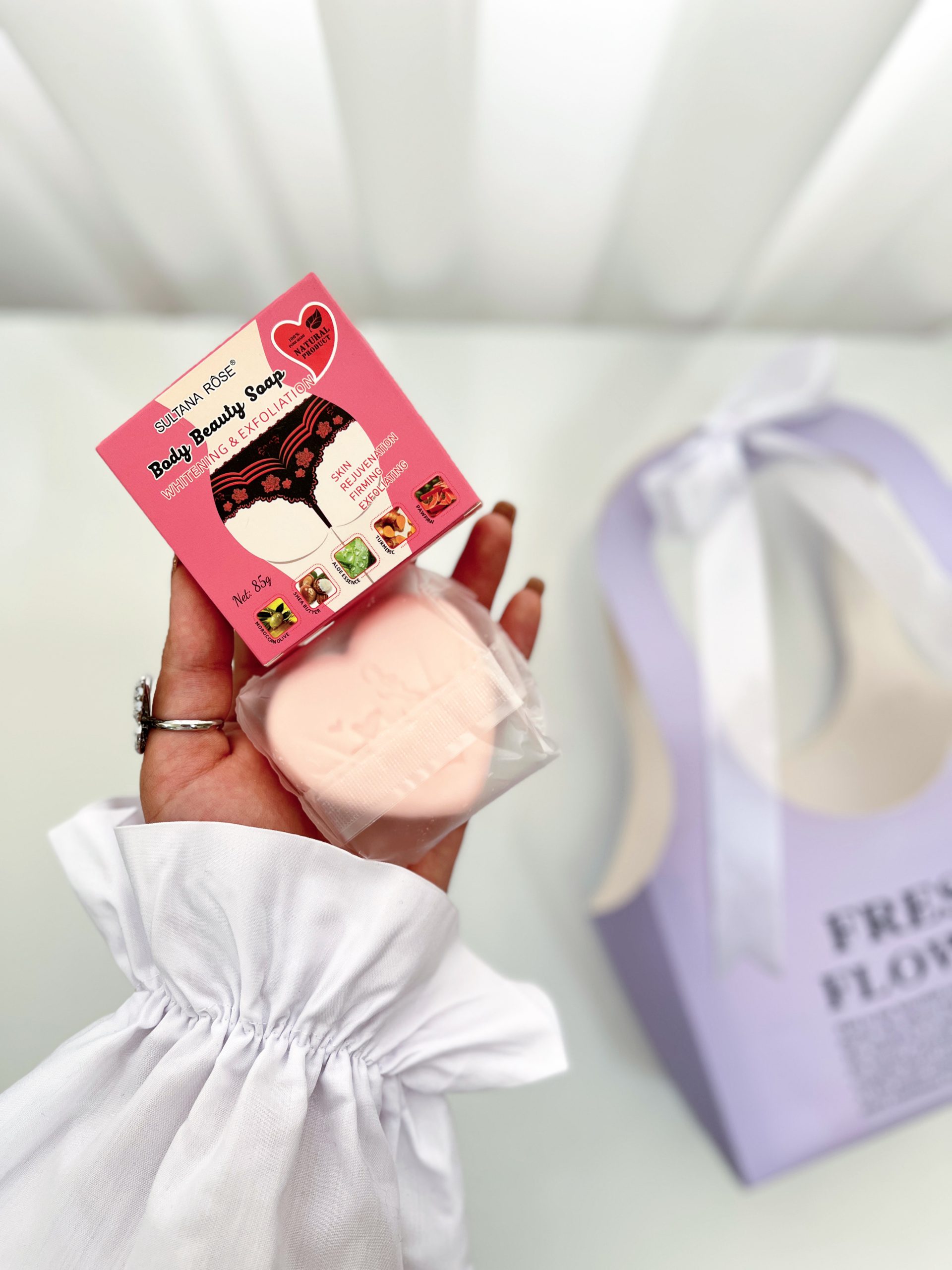 صابون اسکراب باسن گل رز