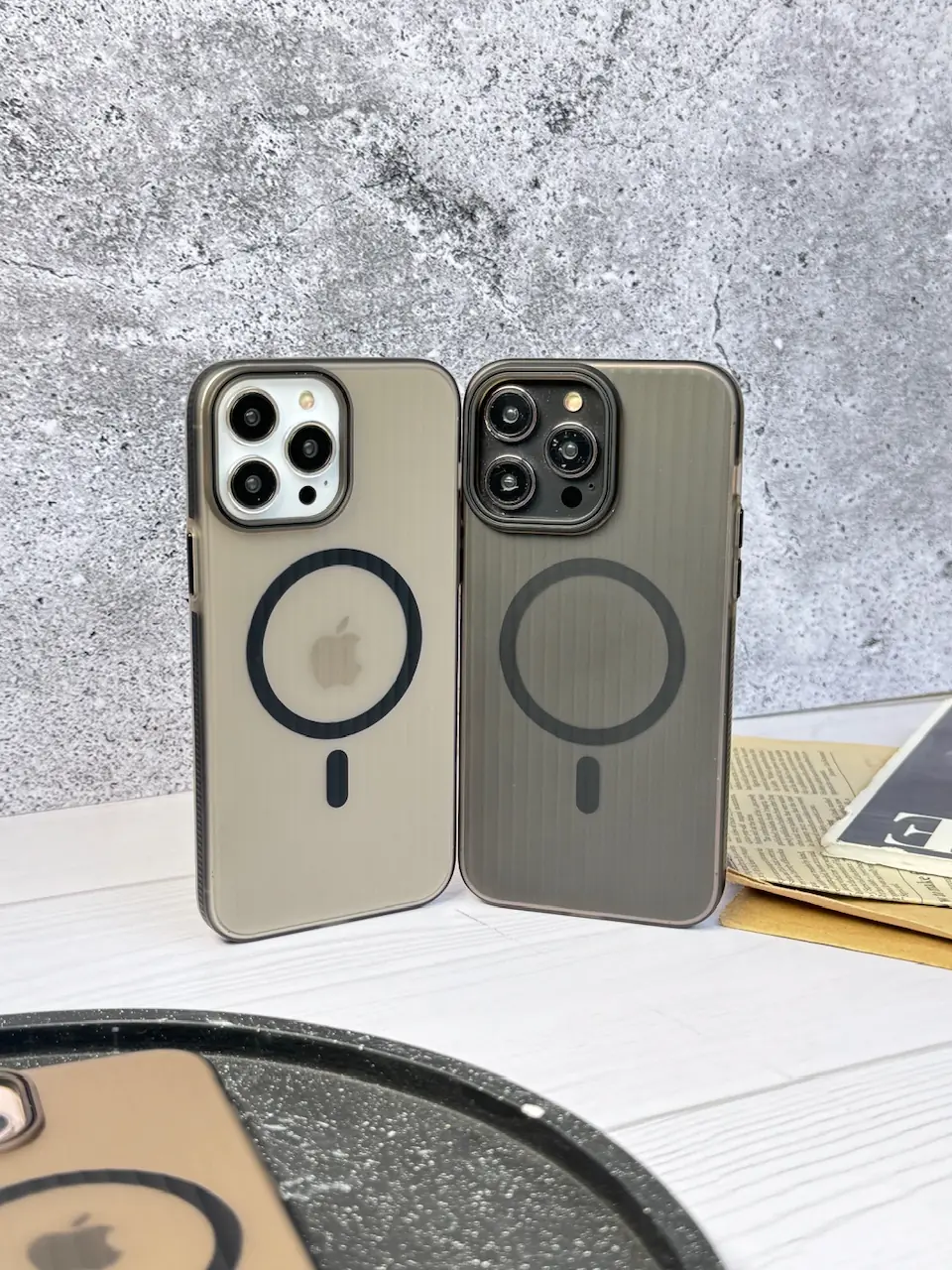 قاب Magic Ribbed Case Magsafe