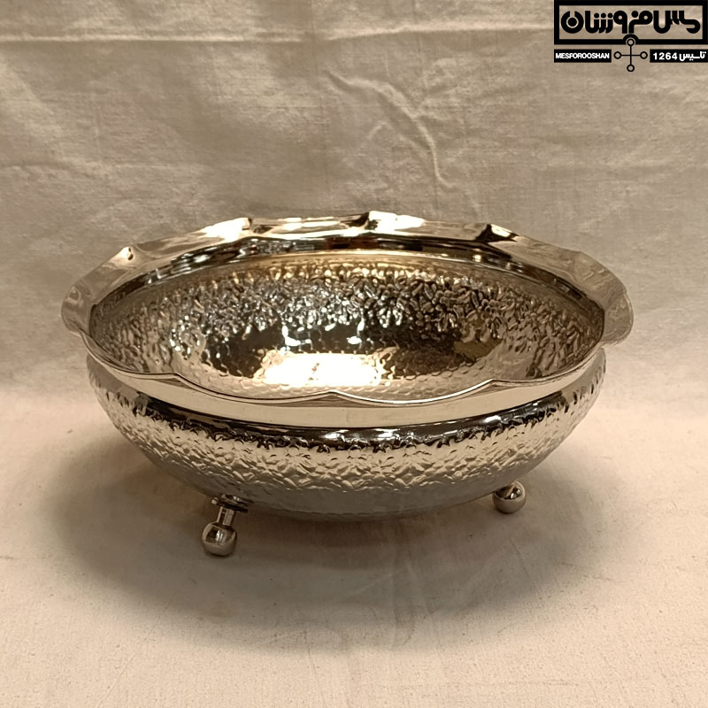 آجیل خوری مسی ۳ پایه آبکاری کروم طرحدار مدل هنری