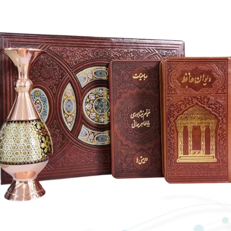 حافظ و خیام و باباطاهر پالتویی چرم با گلدان خاتم