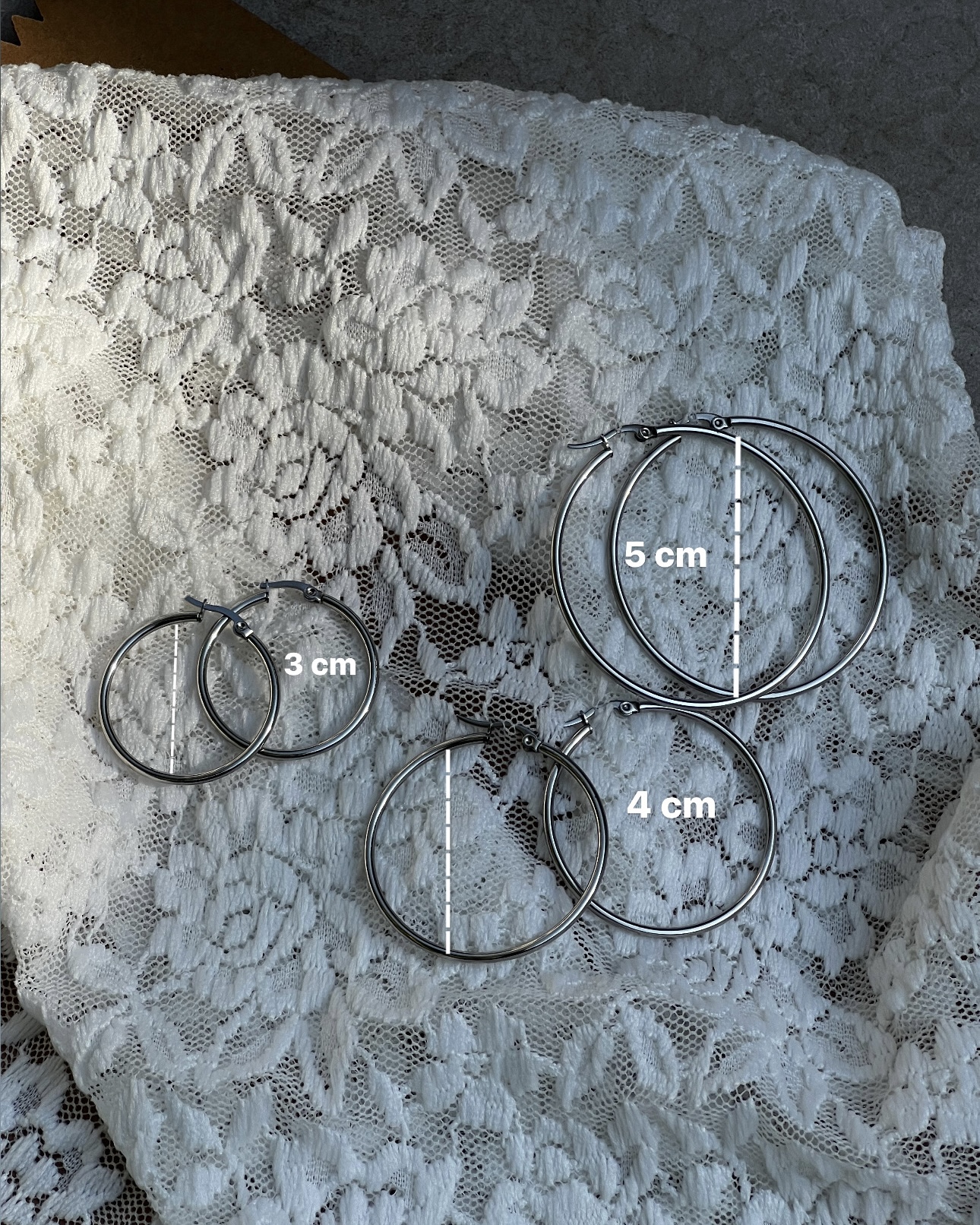 گوشواره حلقه ای(قطر 4سانتی متر)