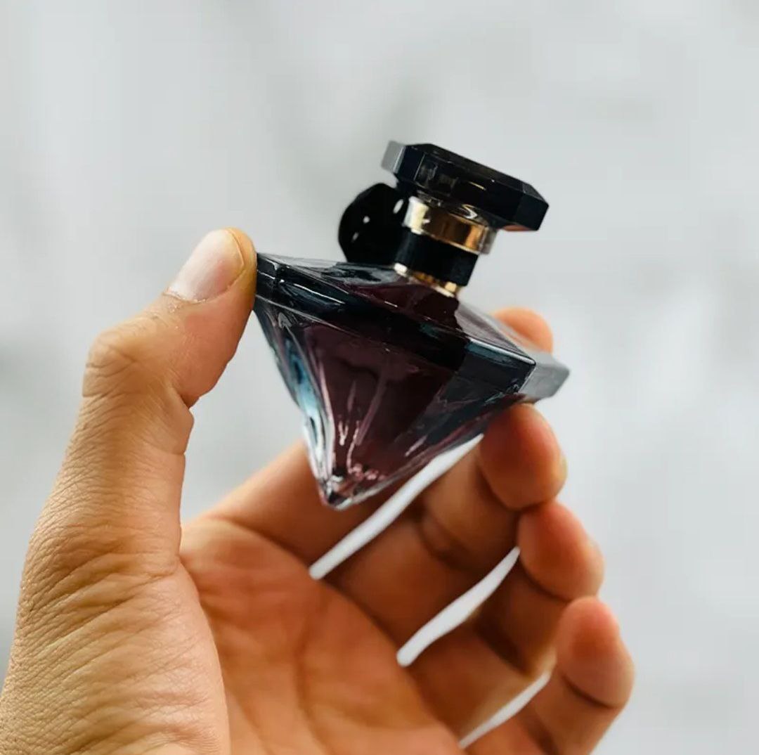 ادکلن جیبی لانکوم لانویت ترزور(La Nuit Trésor Lancôme)