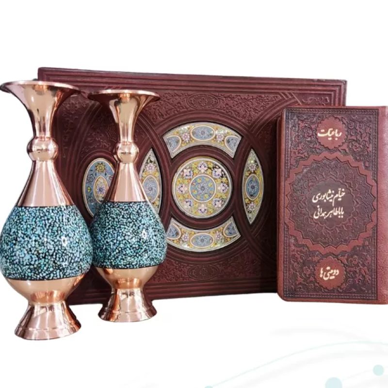 خیام و باباطاهر پالتویی چرم با 2گلدان فیروزه