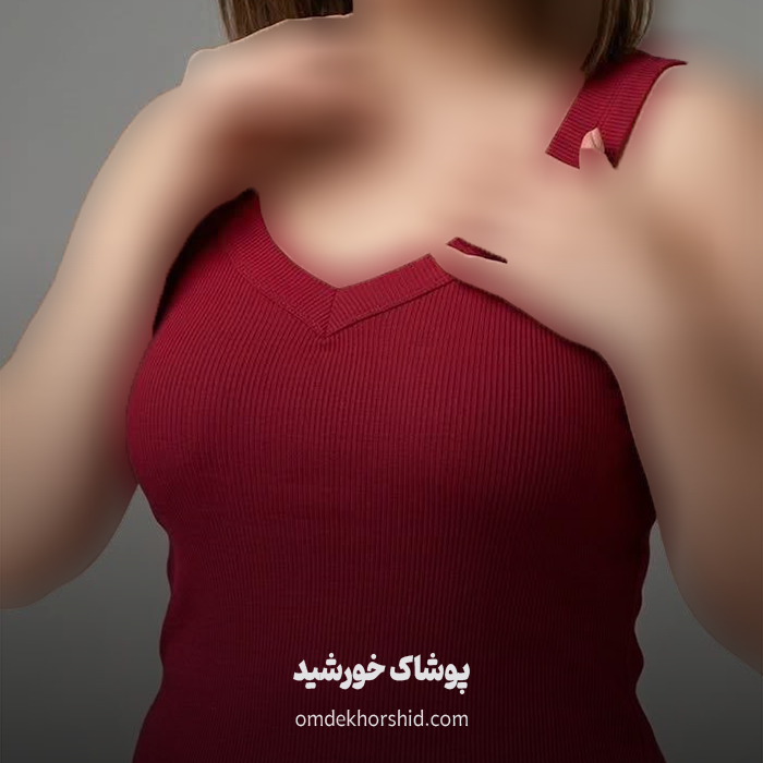 زیر مانتویی بلند پشت اشکی