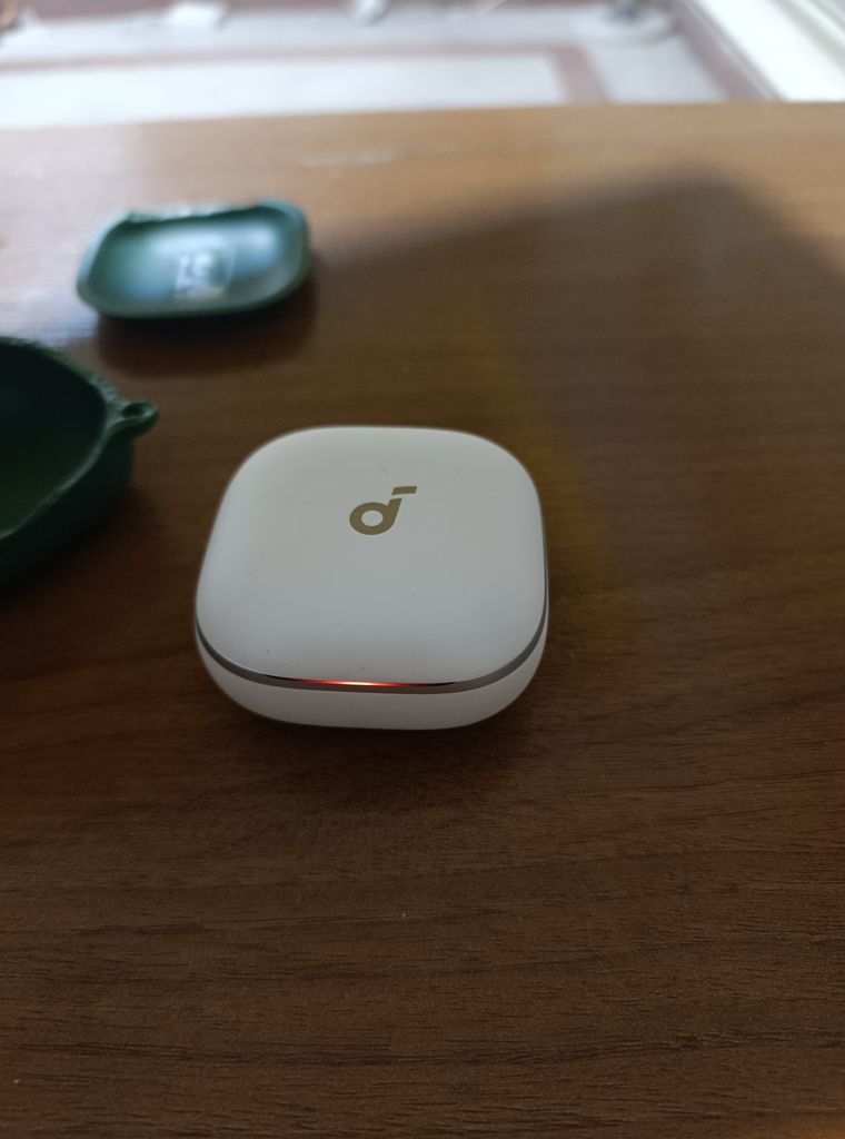 هدفون بلوتوثی انکر مدل Soundcore Liberty 5