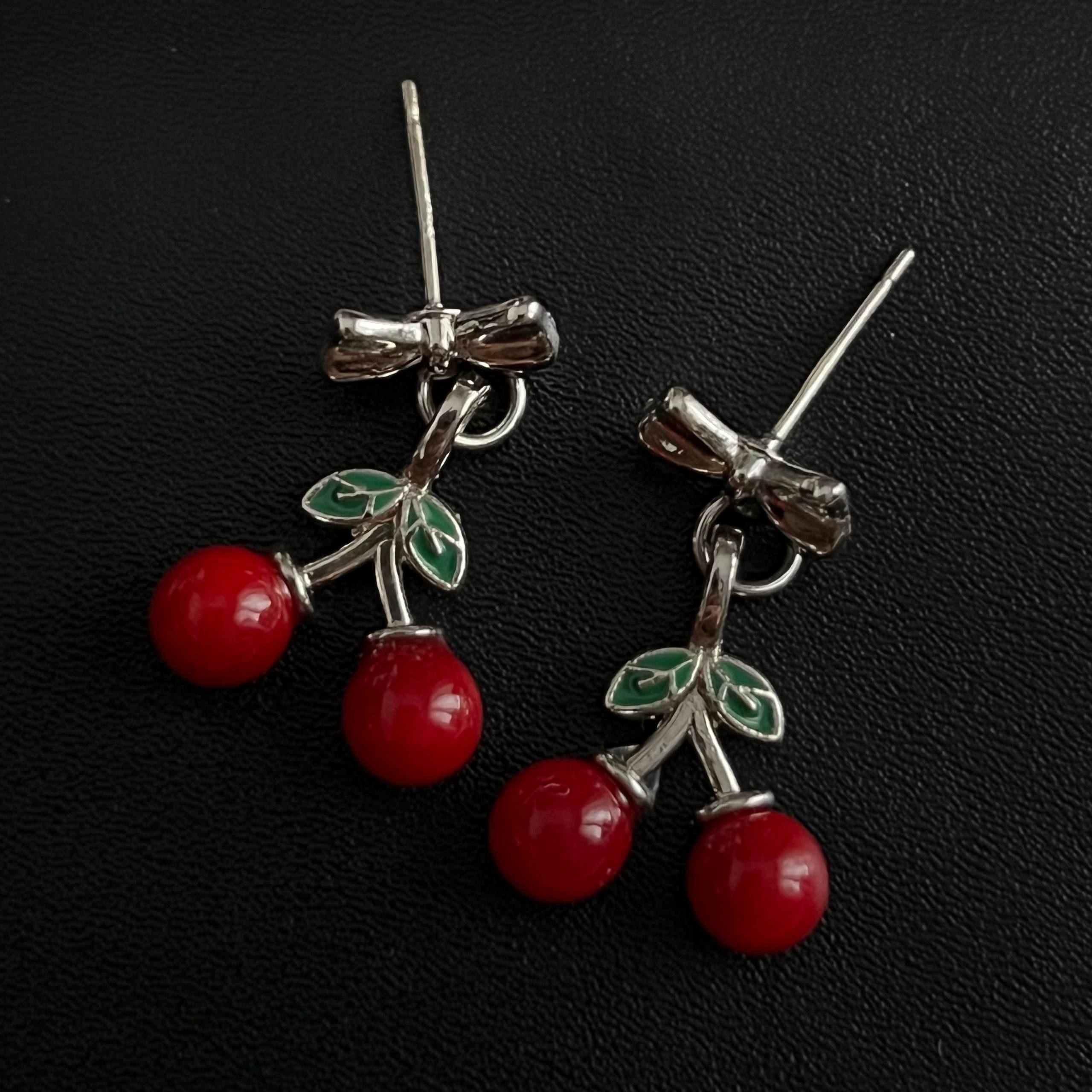 گوشواره گیلاسی
