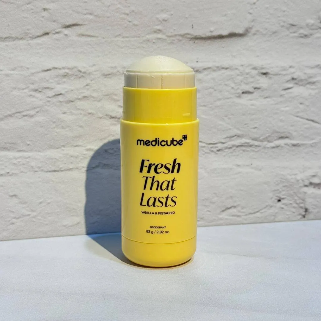 دئودورانت استیکی روشن کننده با رایحه وانیل و پسته مدی کیوب 83 گرم Medicube Fresh That Lasts Vanilla and Pistachio Deodorant