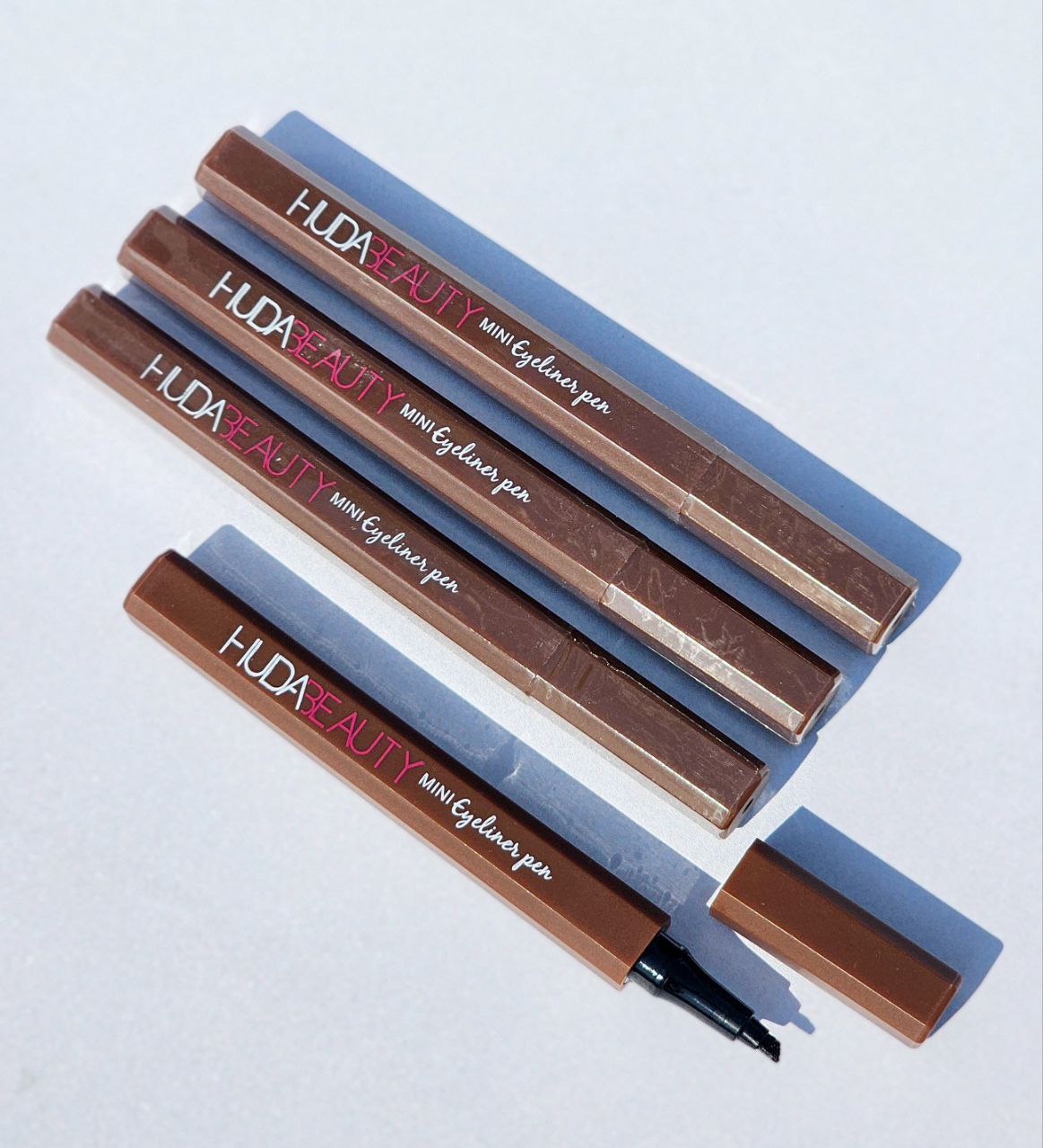 هاشور ابرو هدی بیوتی مدل Mini Eyebrow