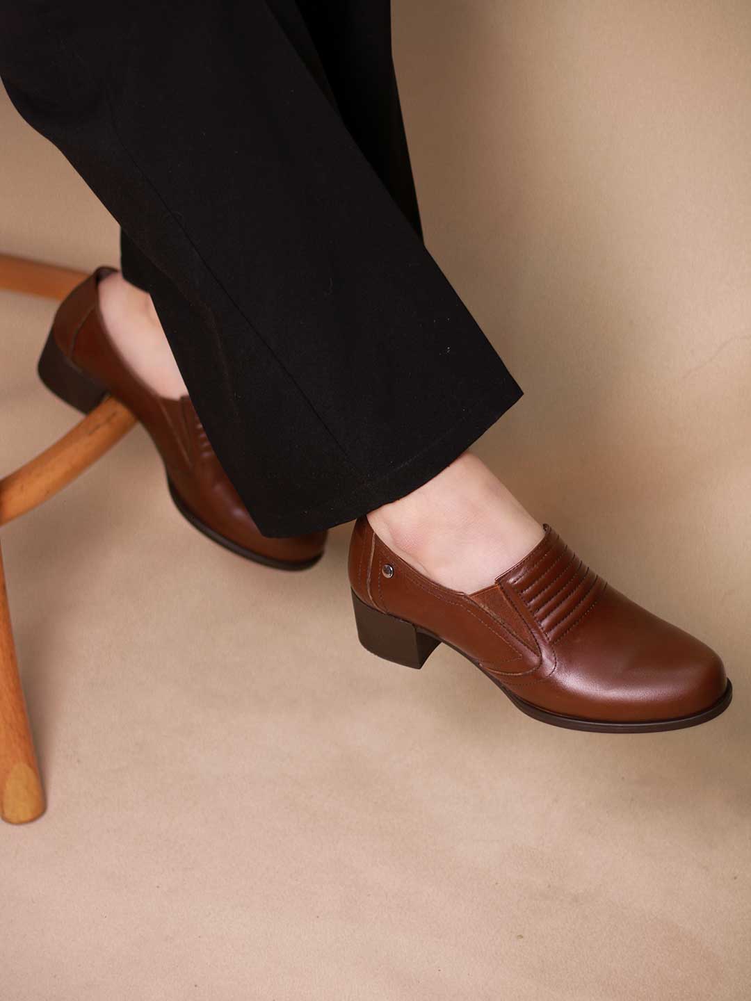 کفش طبی زنانه اداری R&W - کد 2351