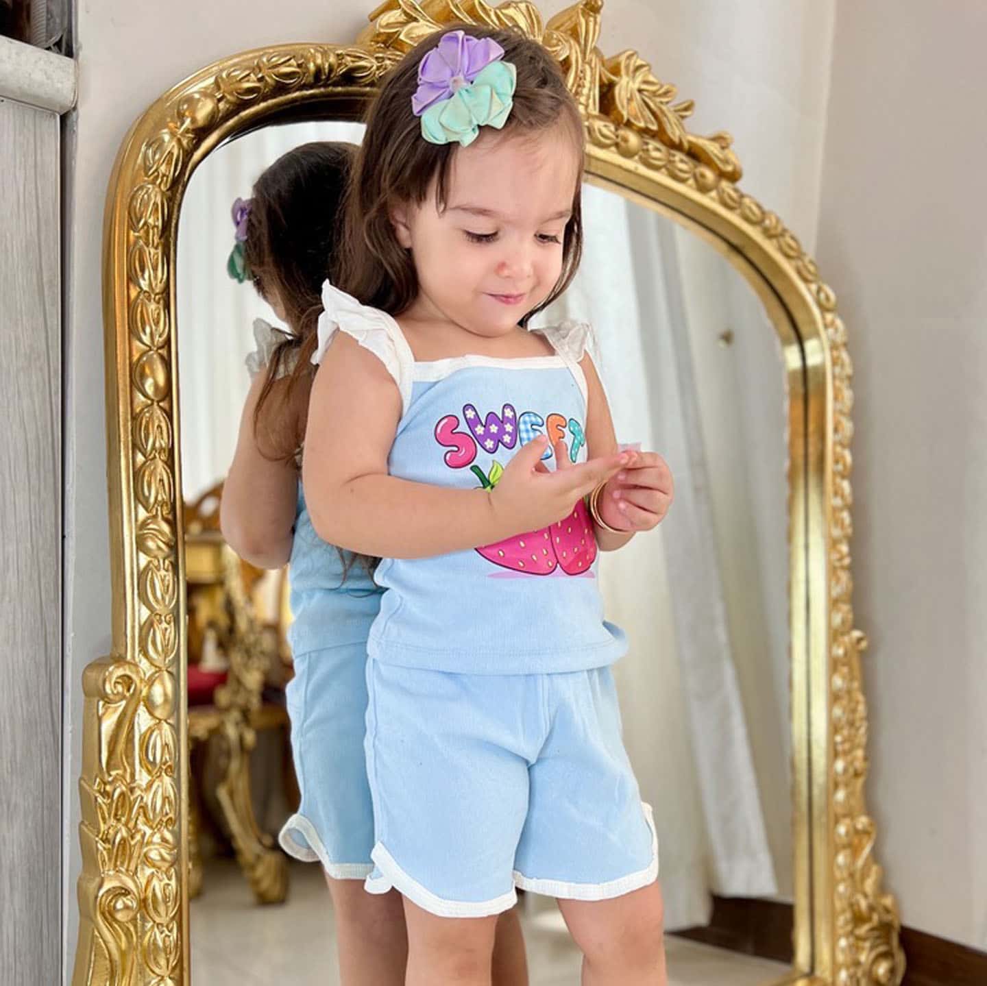 تاپ و شورتک توت‌فرنگی