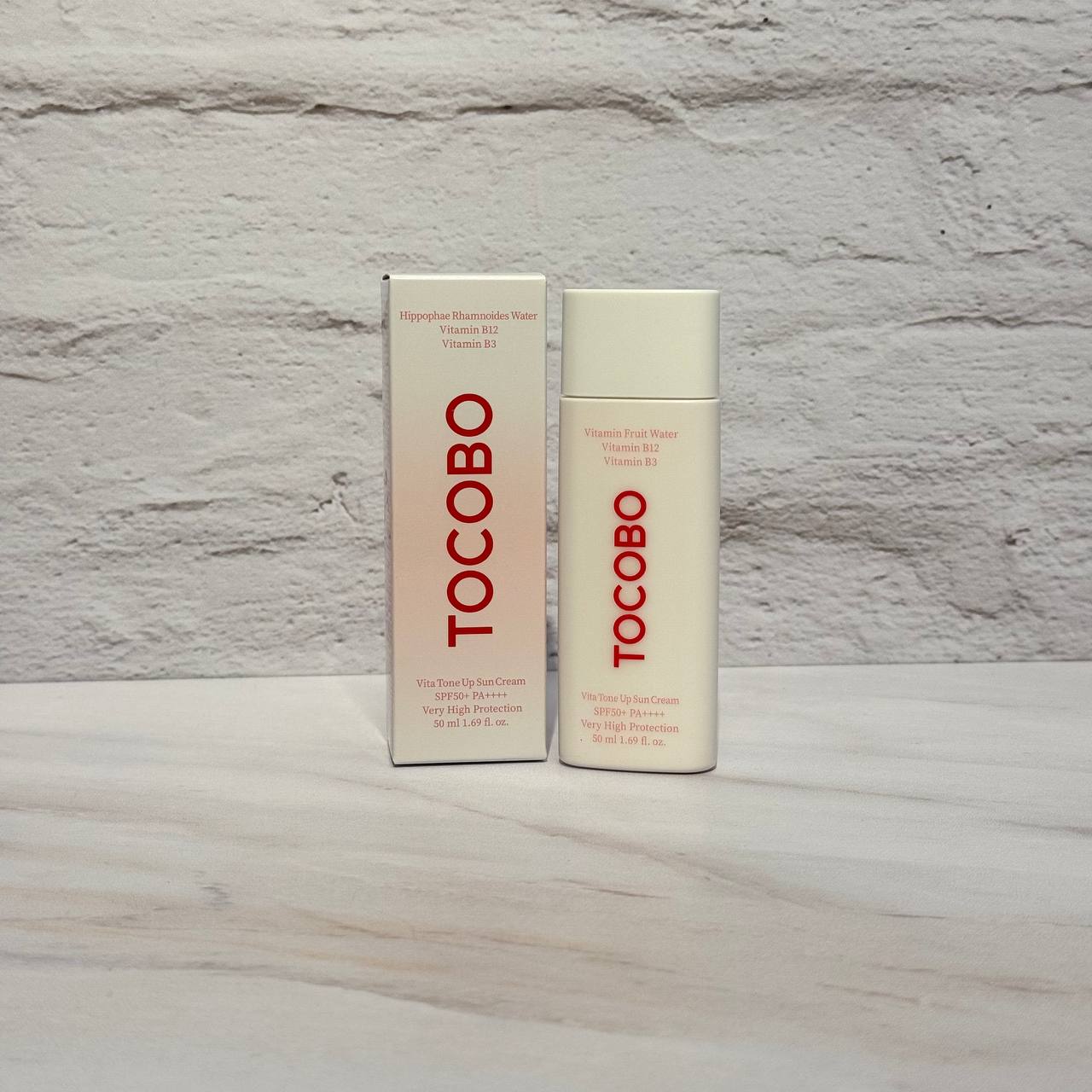 کرم ضدآفتاب ویتامینه تون آپ توکوبو 50 میل TOCOBO Vita Tone Up Sun Cream SPF50+ PA++++