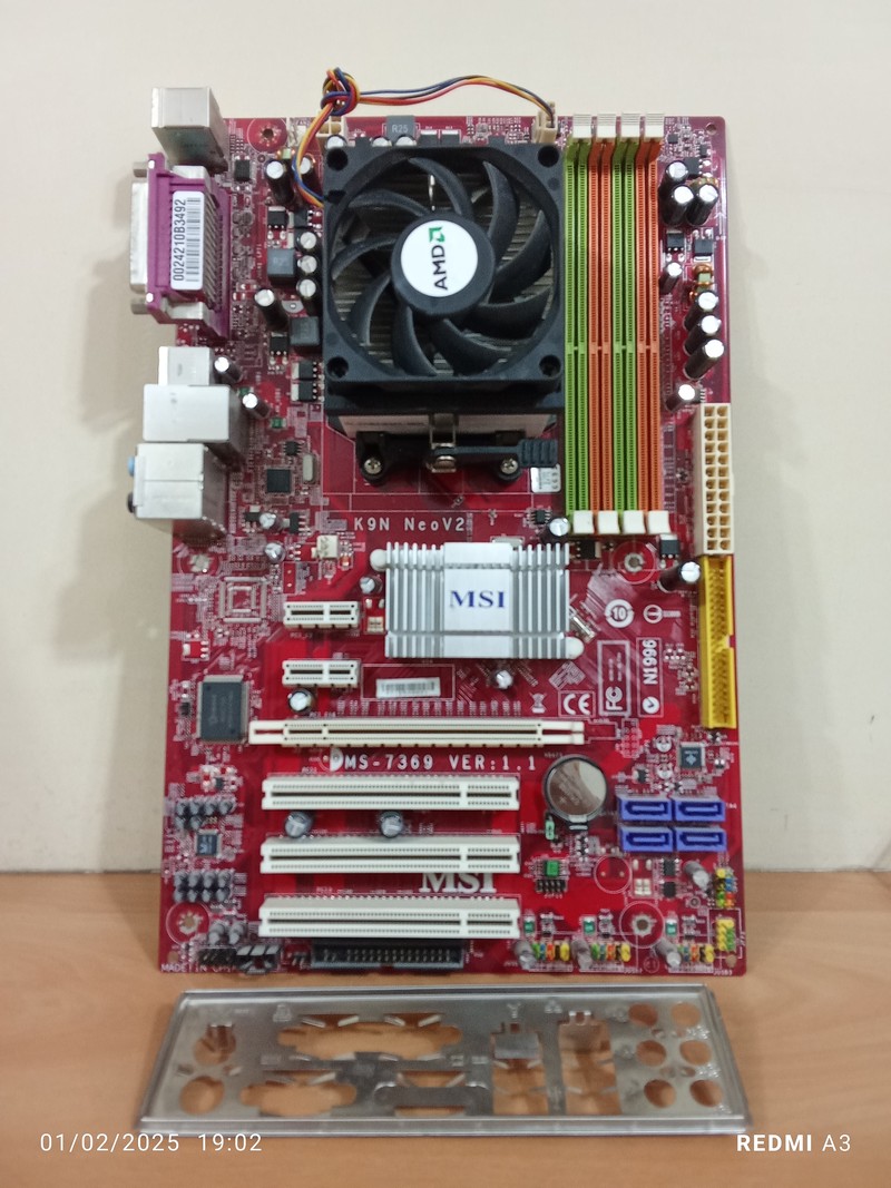 باندل مادربرد MSI DDR2 مدل K9N NEOV2