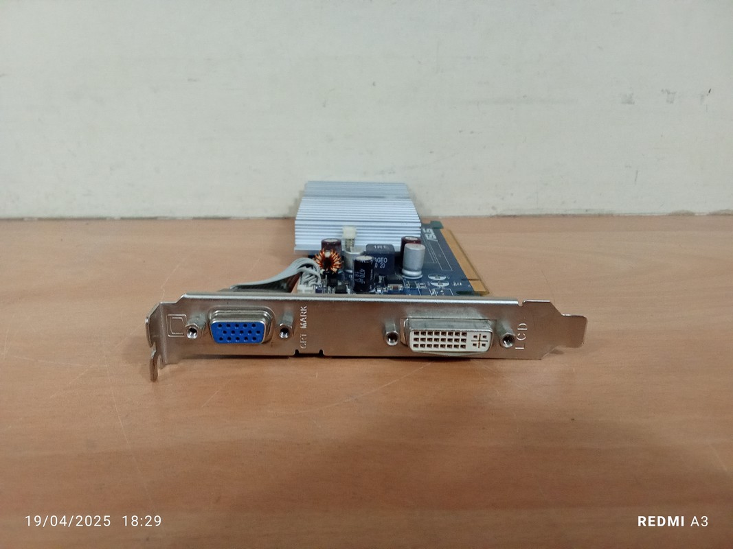 کارت گرافیک512 مگasusمدلen8400gs-استوک