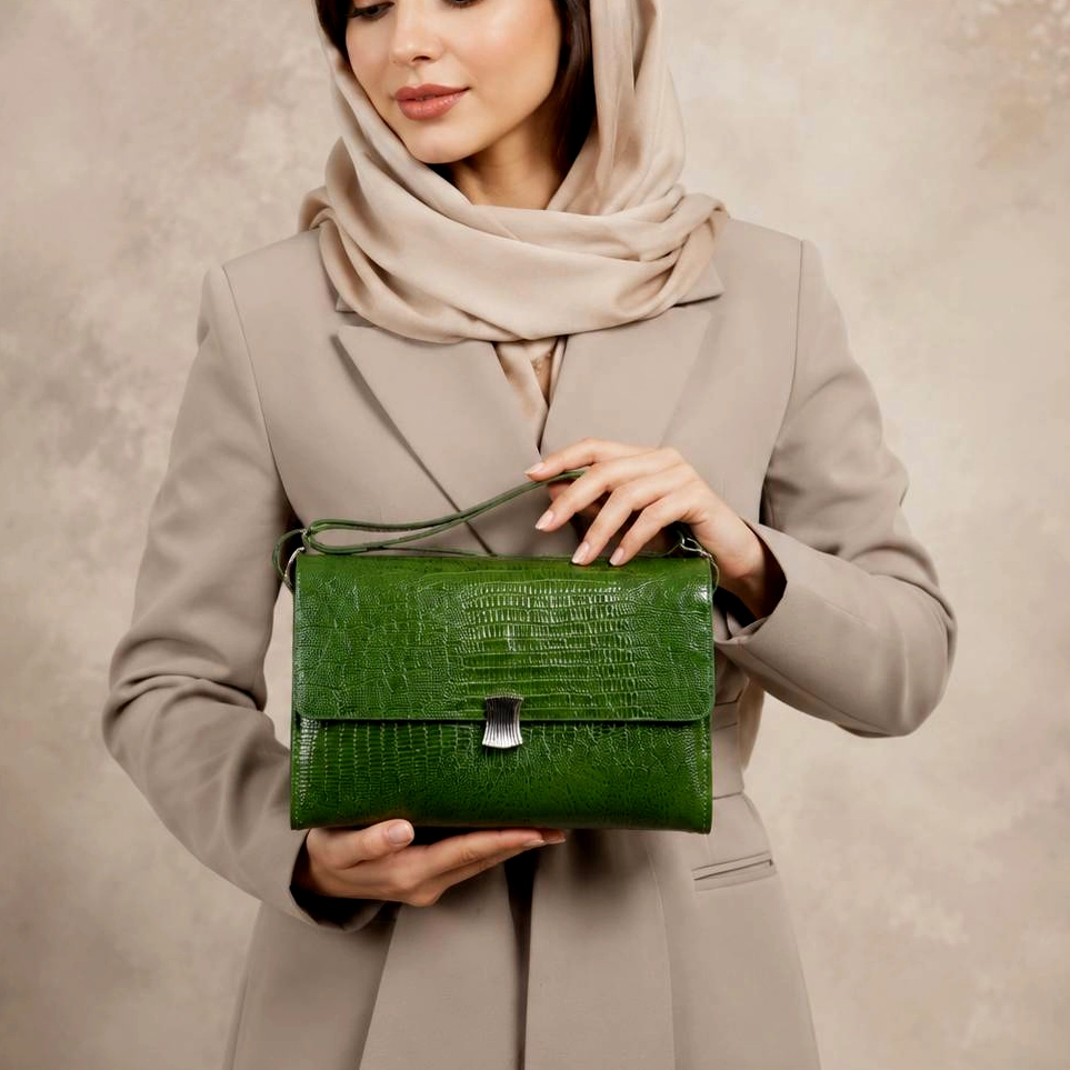 کیف زنانه چرمی مدل پروانه