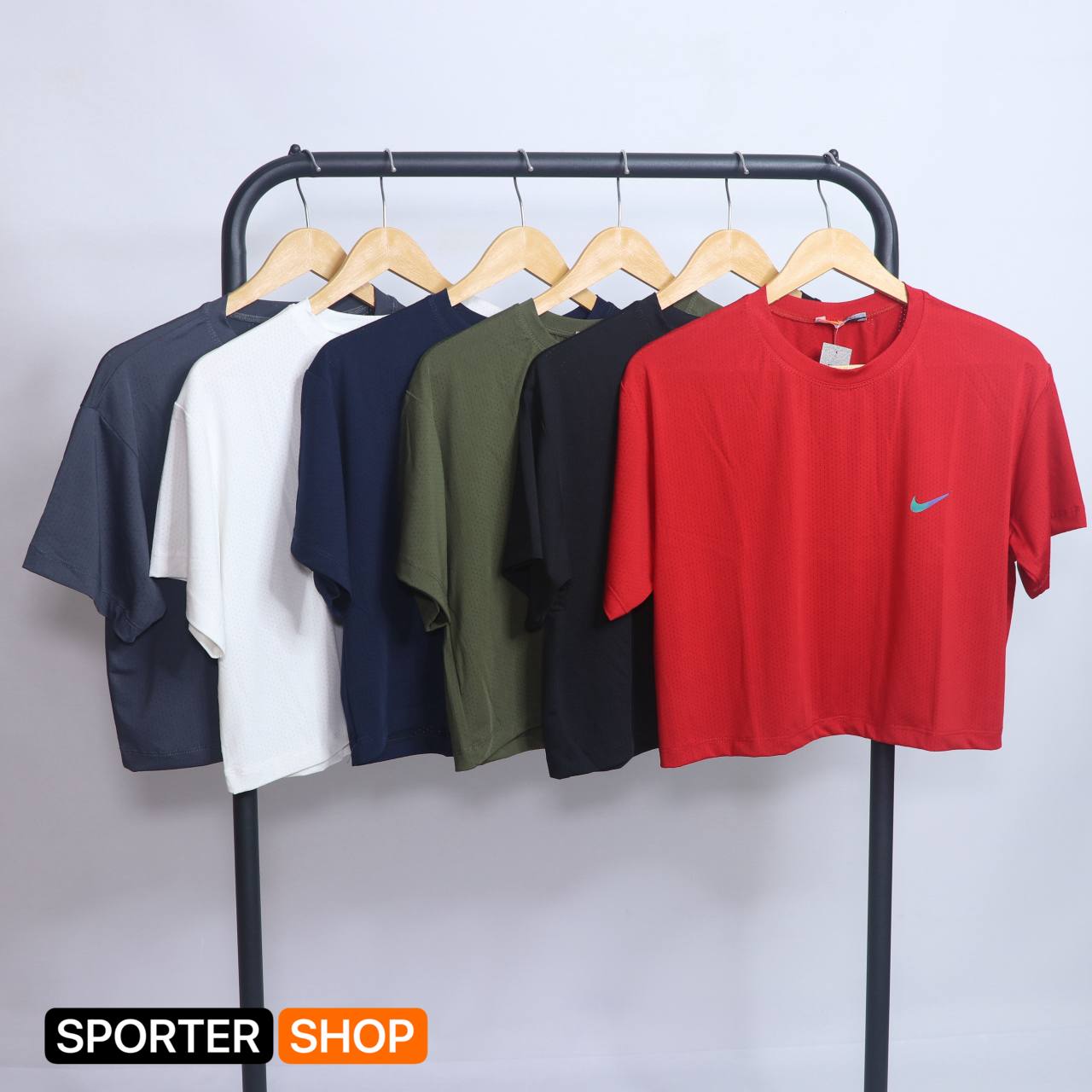 کراپ ورزشی Nike