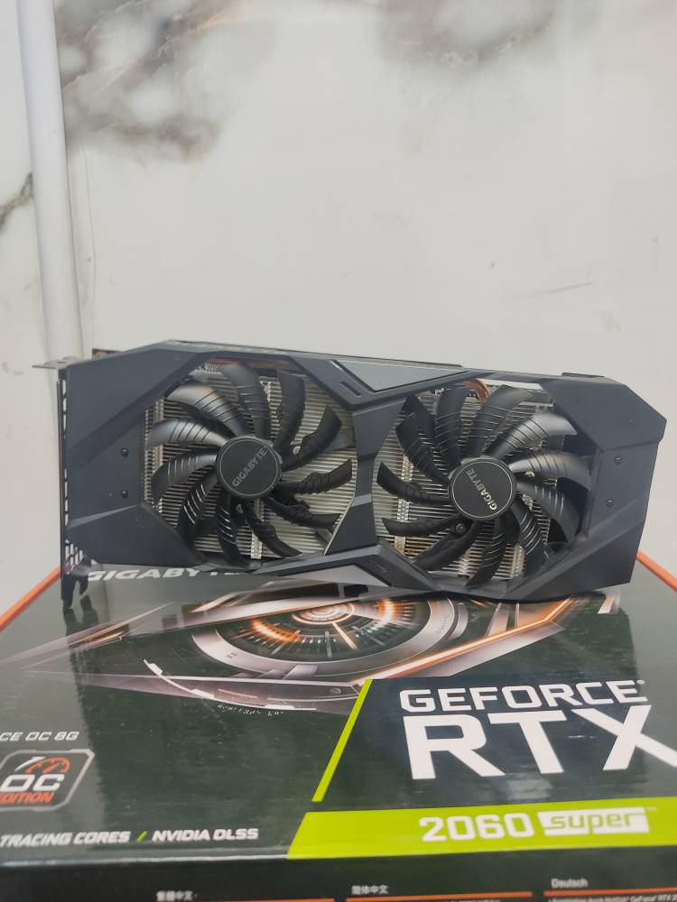 کارت گرافیک گیگابایت مدل RTX 2060 Super OC Windforce حافظه 8 گیگابایت استوک+ کارتن
