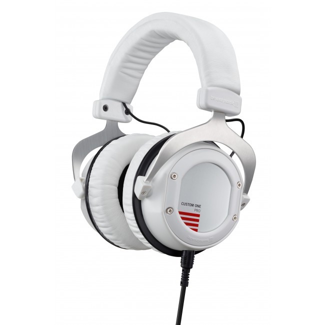 هدفون کارکرده BeyerDynamic Custom One Pro Plus