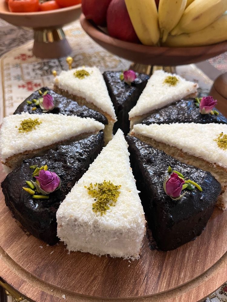 کیک کاکائویی و وانیلی