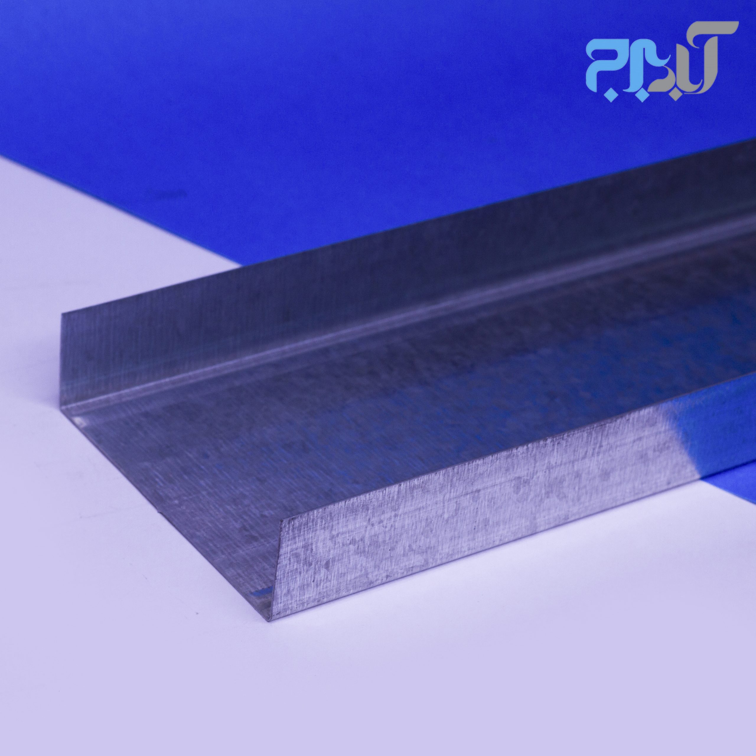 رانر U100-4000 کی پلاس - بندیل شامل 240شاخه