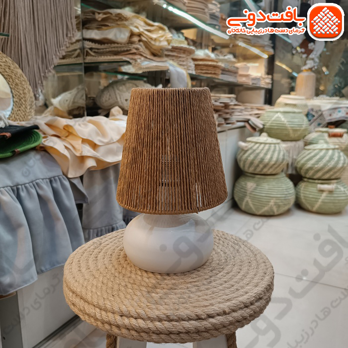 آباژور رومیزی رافیا کرم پایه فلزی کد 01518